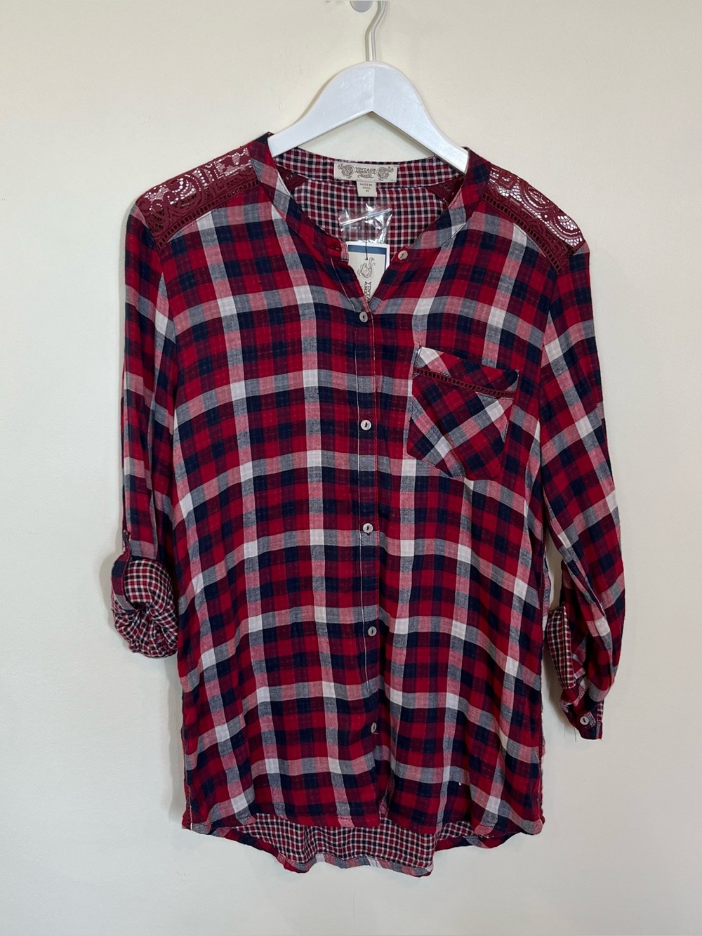 Vintage America Blues Plaid Button-Up Shirt Lightweight Roll Tab Medium Red Blue